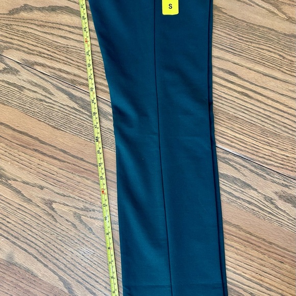 Banana Republic Olive Green Ponte Pants - Picture 8 of 8